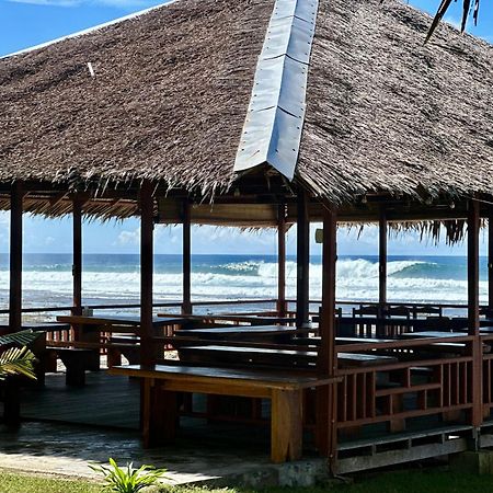 Baturundung Surf Resort Naibos 외부 사진