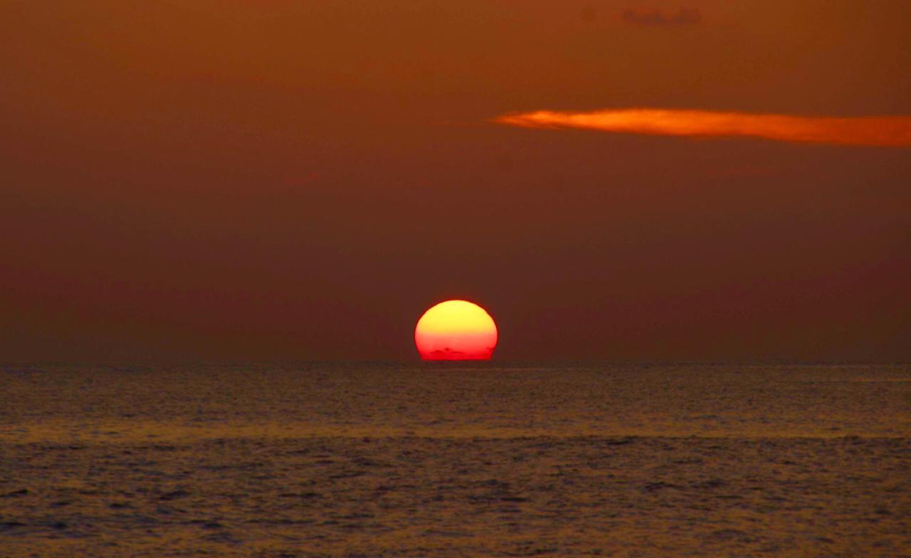 Baturundung Surf Resort Naibos 외부 사진