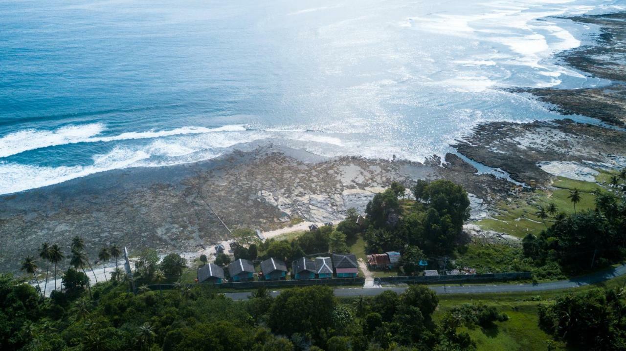 Baturundung Surf Resort Naibos 외부 사진